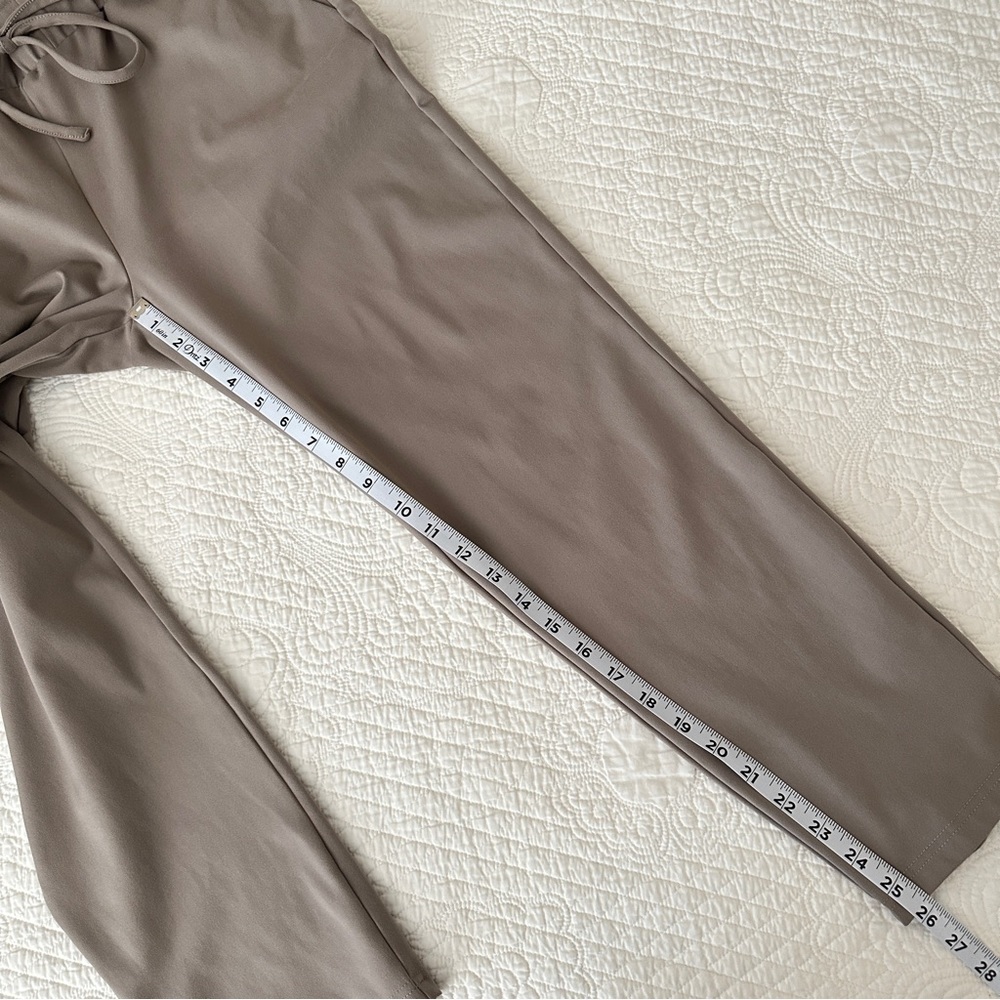 Joie High Waisted Soft Drawstring Jogger Pants Taupe Size Medium - Picture 8 of 8